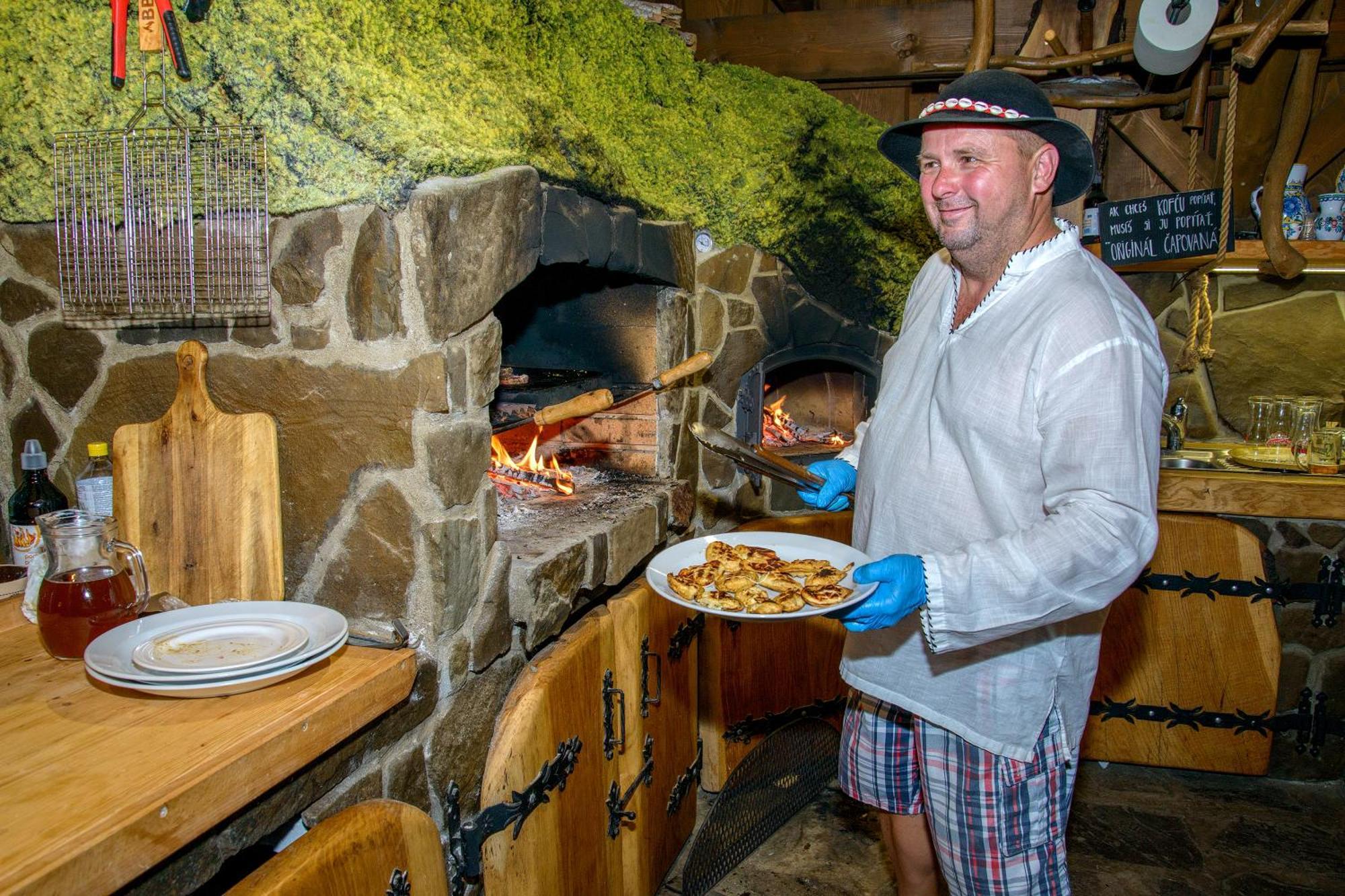 Vela Lägenhet Maly Slavkov Exteriör bild